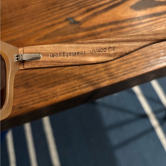 Leaf Eyewear Tan Sunglasses - Picture 4 of 5